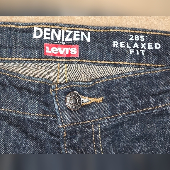 Men's Denizen (by Levis) jeans, relaxed fit - Picture 2 of 2